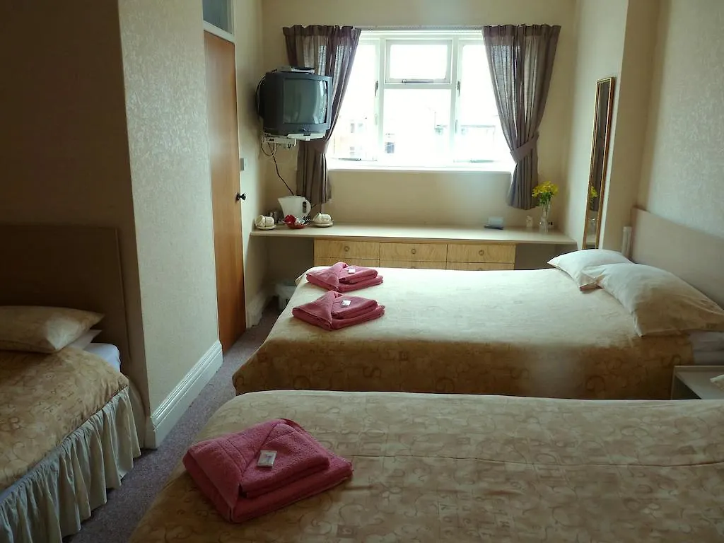 Moorings Hotel Blackpool Guest house